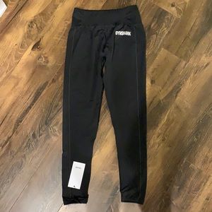 Gym shark leggings NEVER WORN